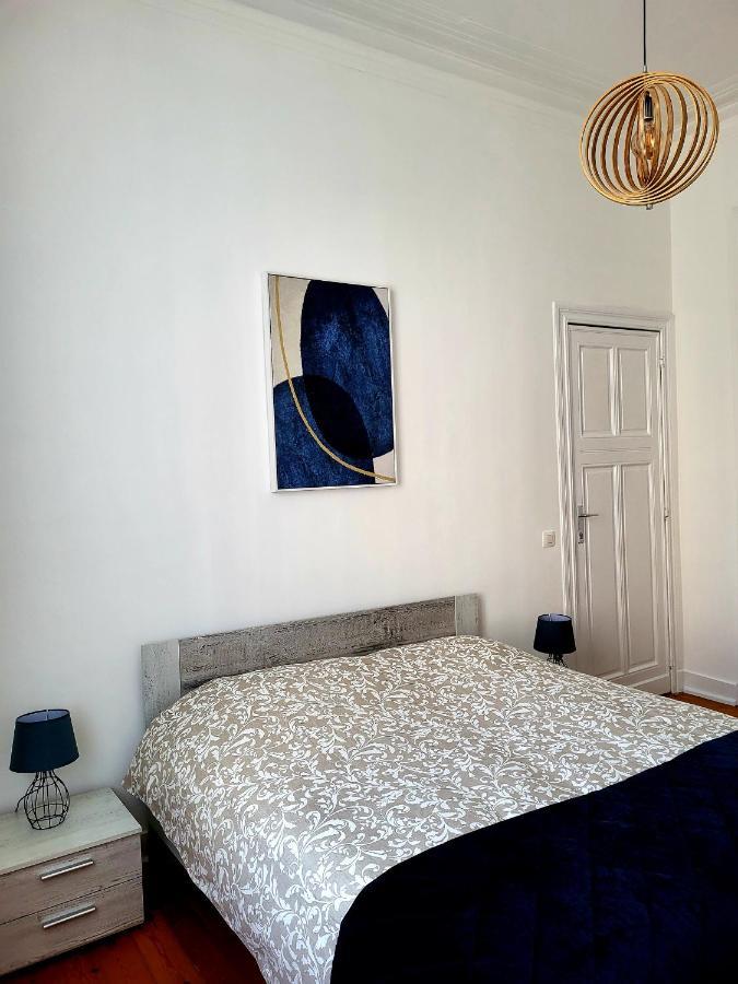 Brussels Bed & Blockchain Private Rooms With Shared Bathroom Etterbeek Exteriör bild