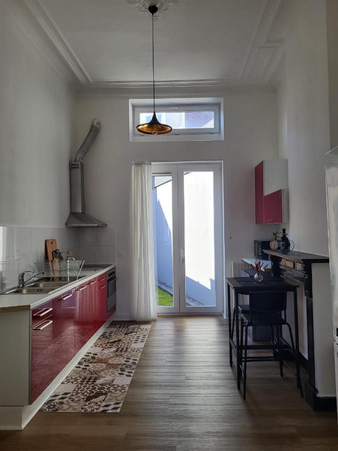 Brussels Bed & Blockchain Private Rooms With Shared Bathroom Etterbeek Exteriör bild