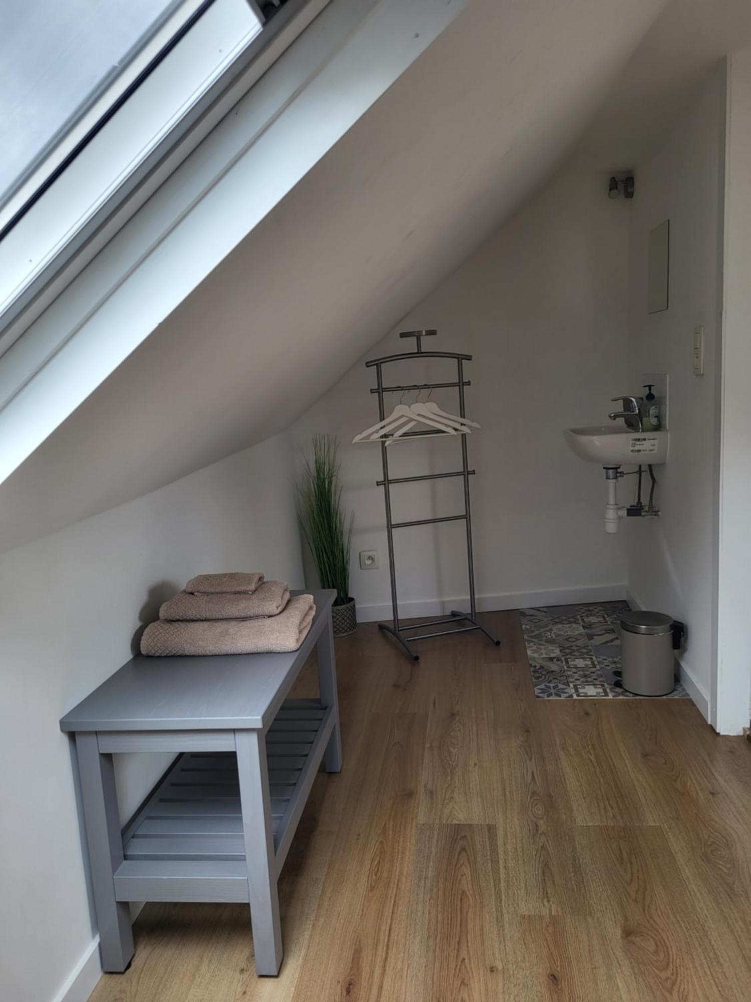 Brussels Bed & Blockchain Private Rooms With Shared Bathroom Etterbeek Exteriör bild